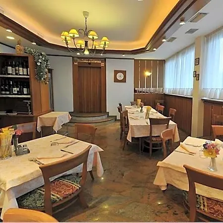 Vela Hotel Trento