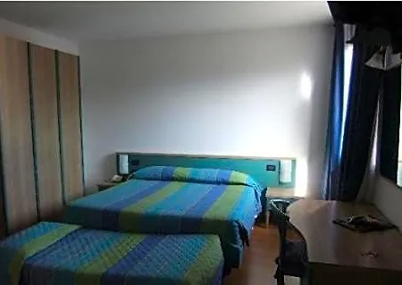 Vela 3* Trento