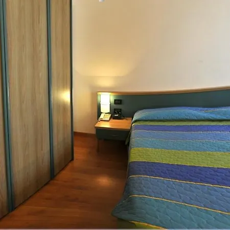 Hotel Vela Trento